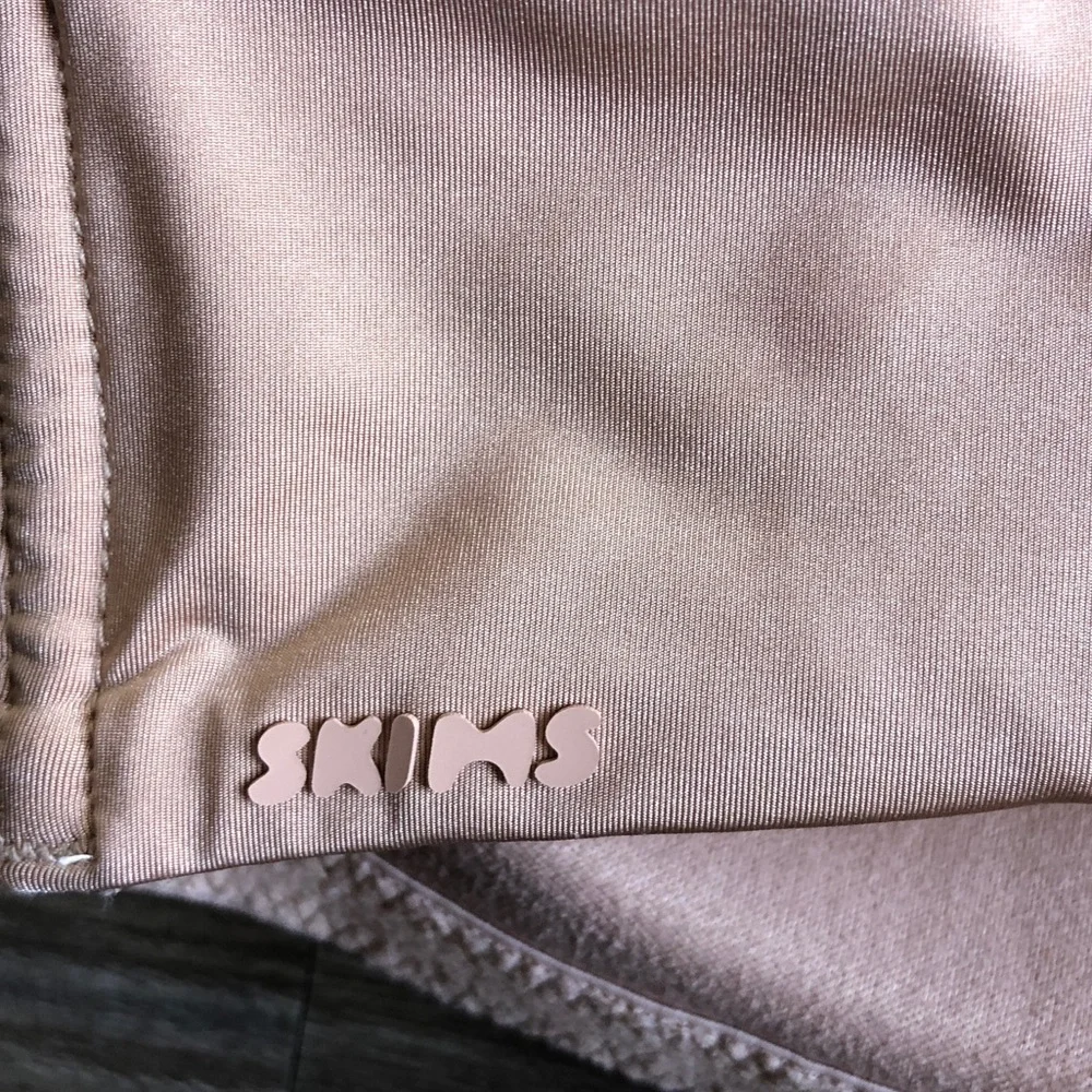 Skims Wireless Form T Shirt Bra Tan Molded Cup 34DD - Picture 7 of 12